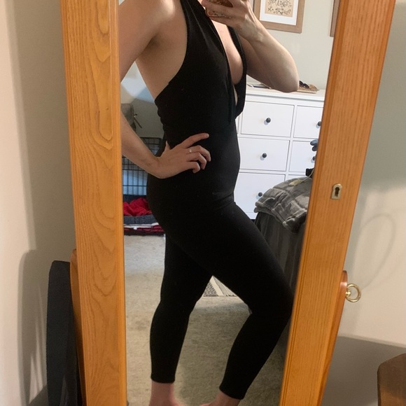 Lulu black bodycon romper - Picture 2 of 7